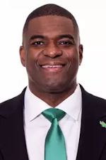 Daniyal_Robinson Headshot